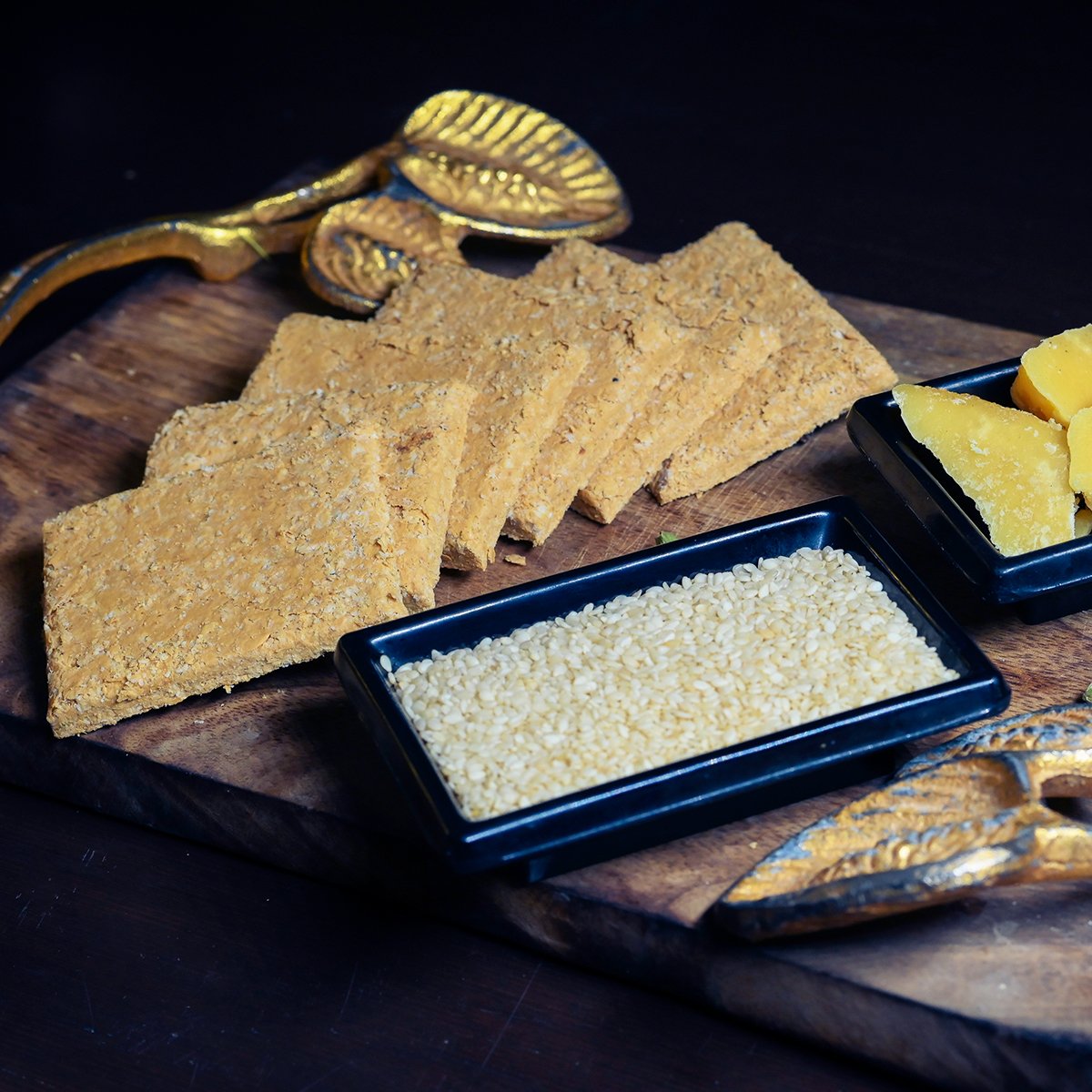 Biscuit Gajak (500g) shreeshyamtilpatti 